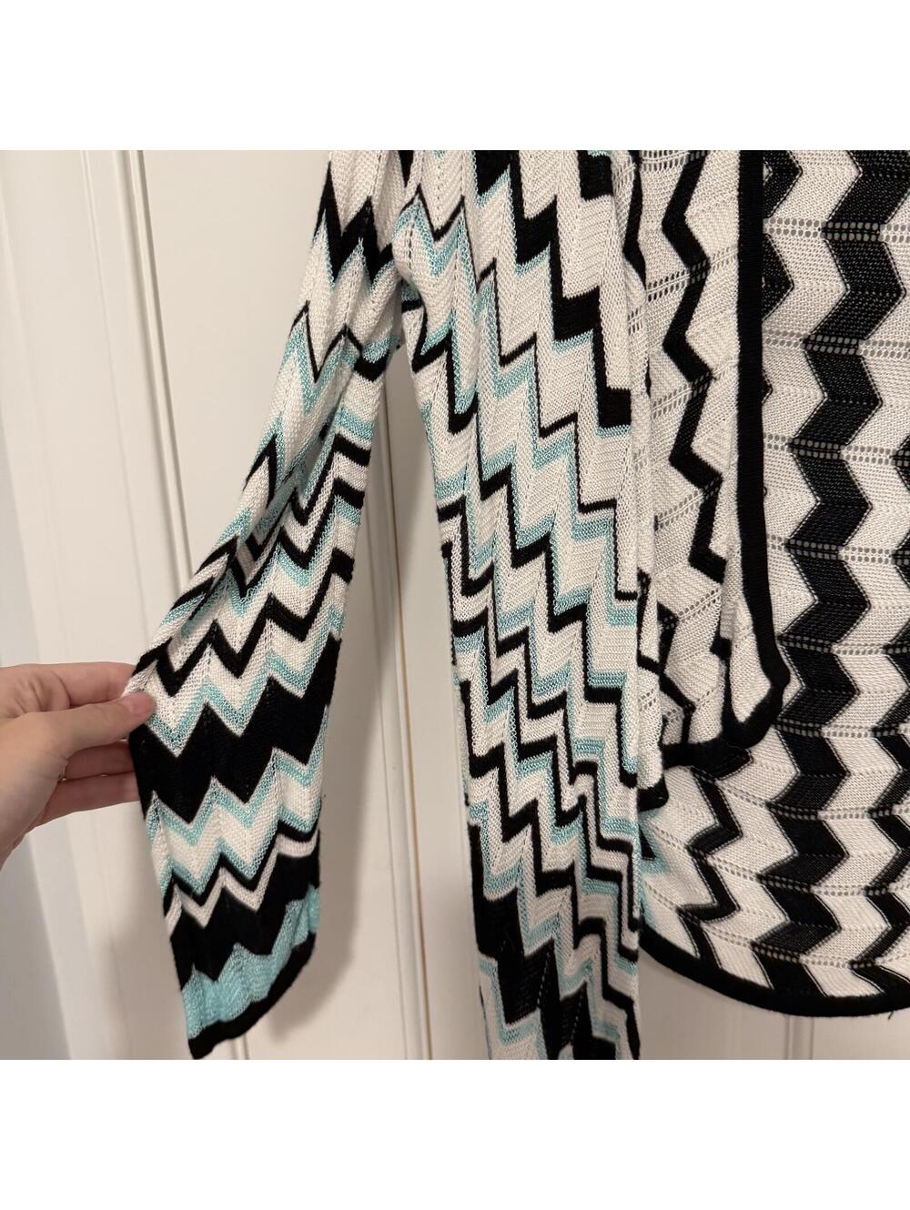 Cache Medium Chevron Pattern Open Front Cardigan - Picture 4 of 5